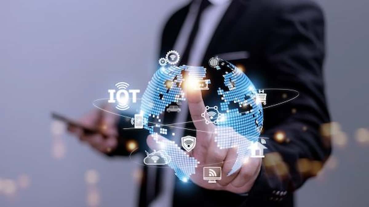 IoT-Foto-Family-Stock-Designi